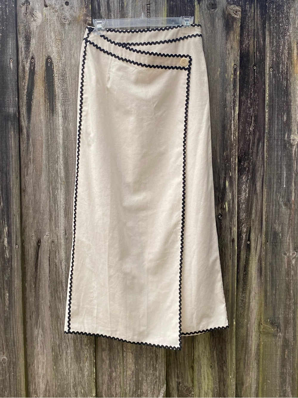 Commense Cotton Cream Mid-Length Skirt with Black Trim Size Small
